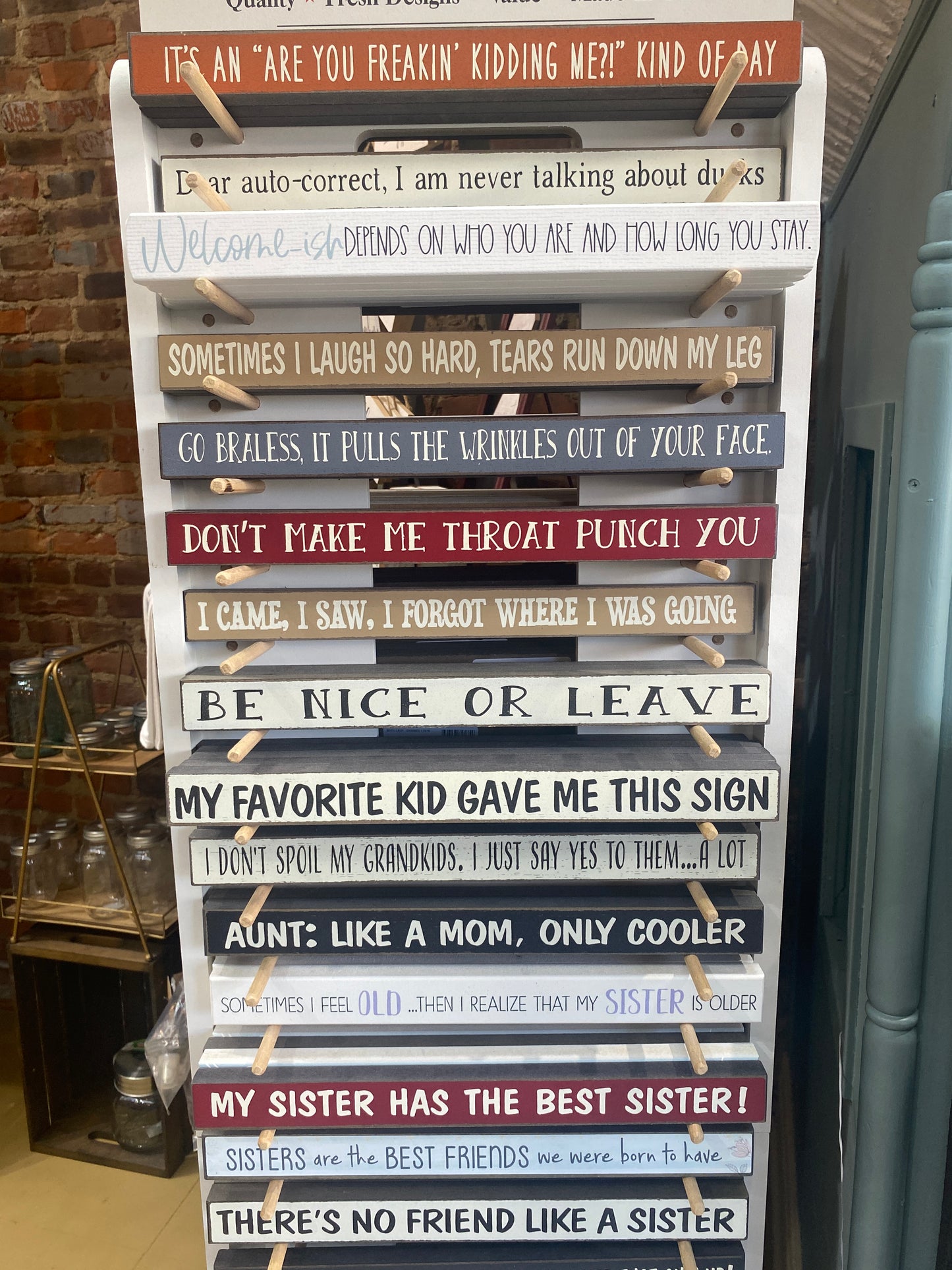 Skinny Sitter Signs